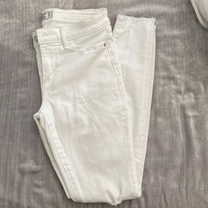 Abercrombie & Fitch Harper Low Rise Super Skinny White Ripped Jeans 00R